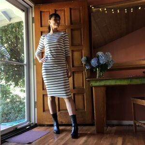 ELEVEN PARIS Dress Sz Small